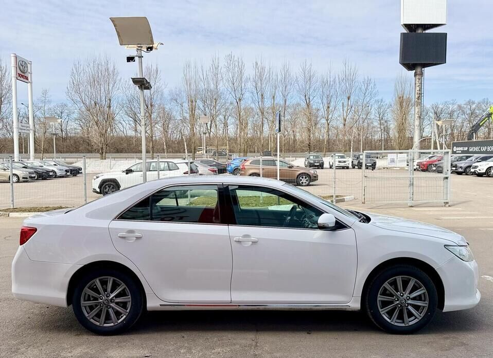 Toyota Camry, VII (XV50) 2.0 AT (148 л.с.)