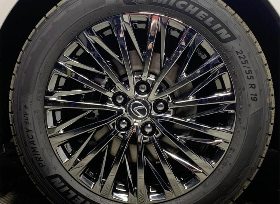 Lexus LM, II 350h 2.5hyb CVT (190 л.с.) 4WD