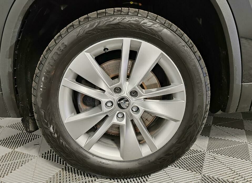 Skoda Kodiaq 2.0 AMT (180 л.с.) 4WD