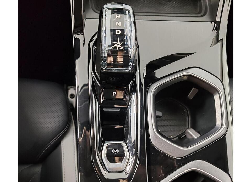 Geely Atlas 2.0 AT (200 л.с.) 4WD