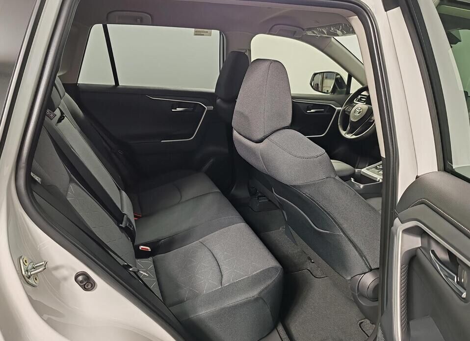 Toyota RAV4, V (XA50) 2.0 CVT (173 л.с.) 4WD