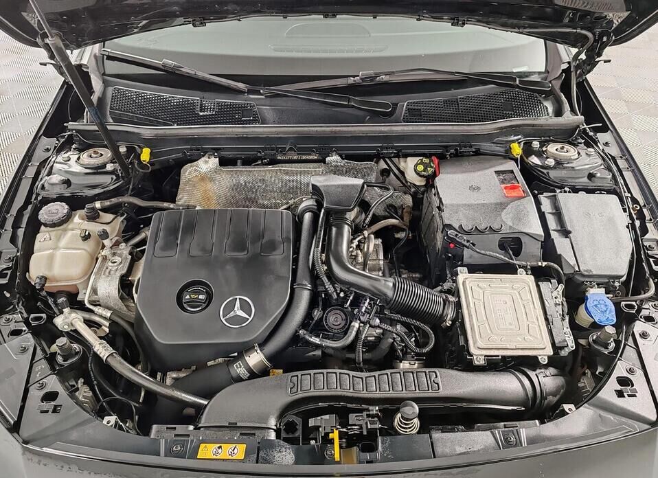 Mercedes-Benz A-Класс, IV (W177) 200 1.3 AMT (150 л.с.)