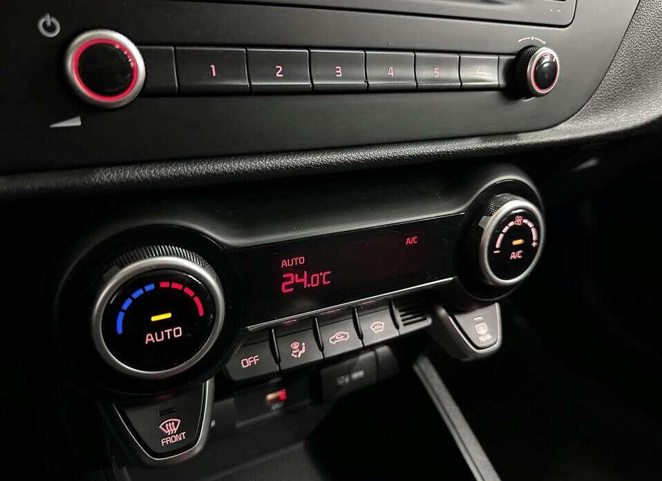 Kia Rio, IV Рестайлинг X 1.6 AT (123 л.с.)