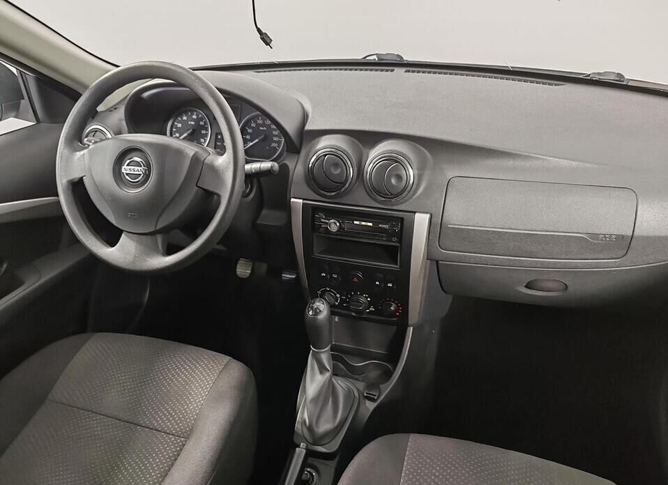Nissan Almera 1.6 MT (102 л.с.)