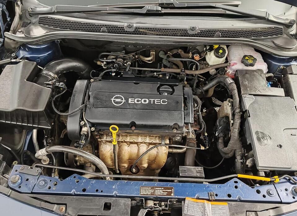 Opel Astra, J 1.6 MT (115 л.с.)