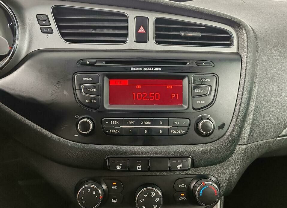 Kia Ceed 1.6 AT (129 л.с.)