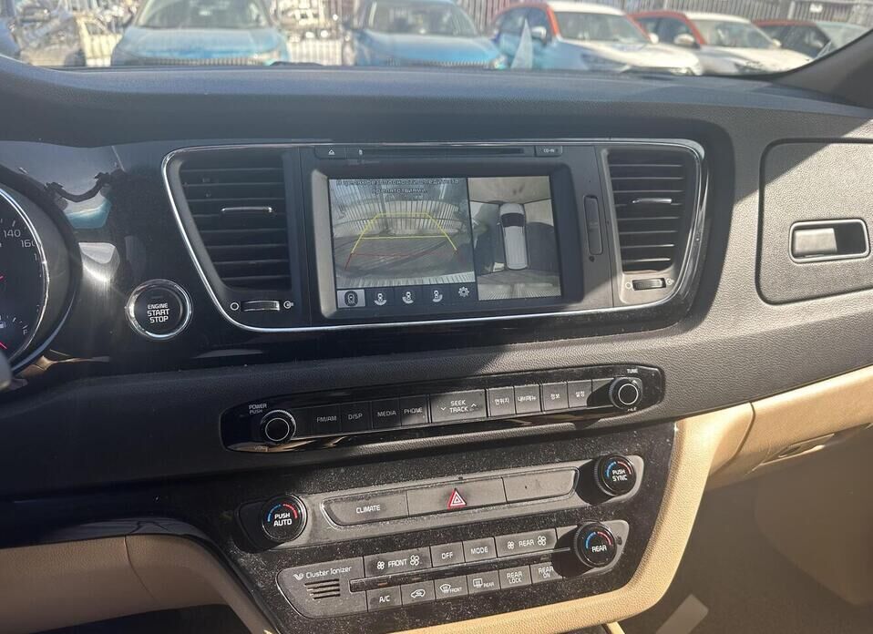 Kia Carnival, III 2.2d AT (202 л.с.)