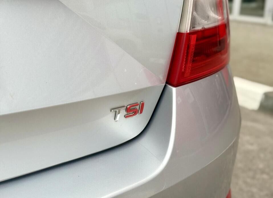 Skoda Octavia, III (A7) 1.8 AMT (180 л.с.)