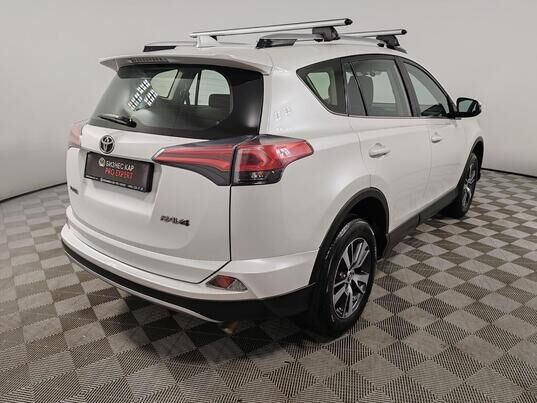 Toyota RAV4, 2018&nbsp;г., 141&nbsp;794&nbsp;км