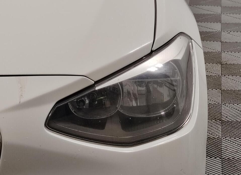 BMW 1 серии, II (F20/F21) 116i 1.6 AT (136 л.с.)