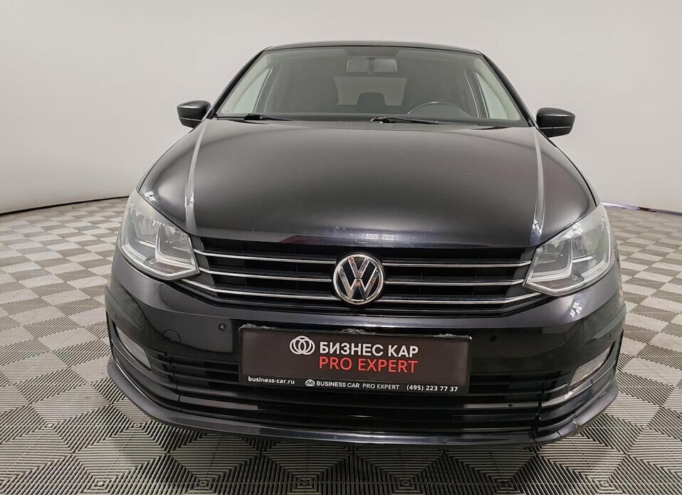 Volkswagen Polo 1.6 AT (110 л.с.)