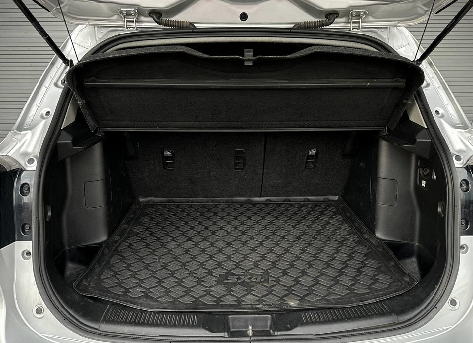Suzuki SX4, II (S-Cross) Рестайлинг 1.6 AT (117 л.с.)