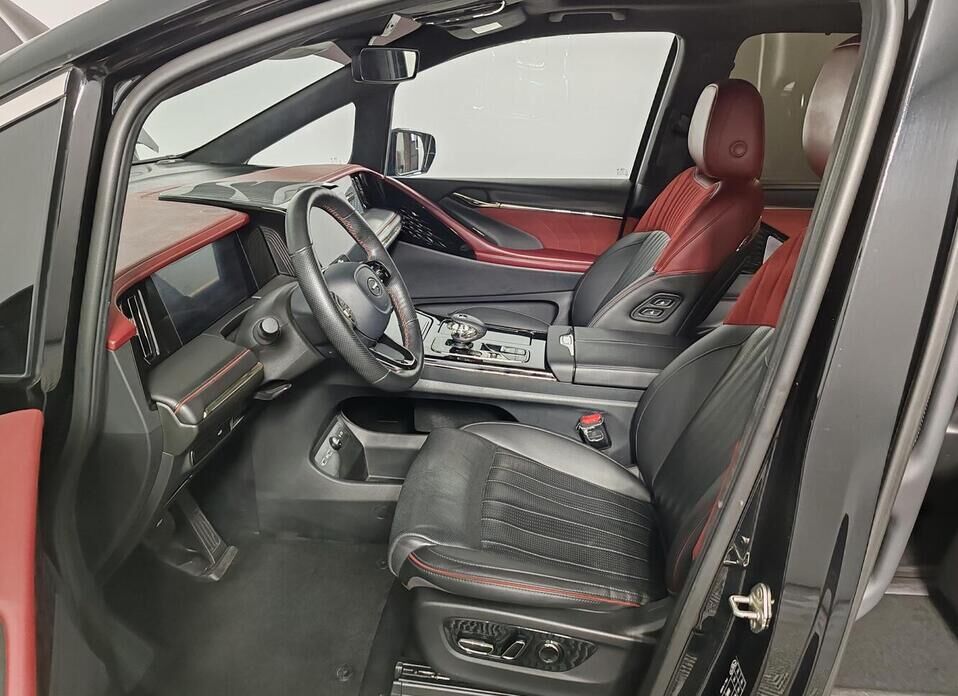 GAC Trumpchi M8, II Master Edition 2.0 AT (231 л.с.)