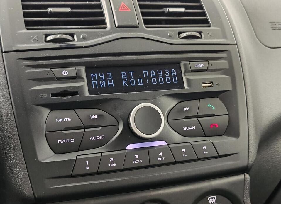 LADA (ВАЗ) Granta, I Рестайлинг 1.6 MT (90 л.с.)