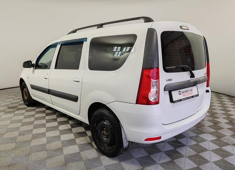 LADA (ВАЗ) Largus, I 1.6 MT (105 л.с.)