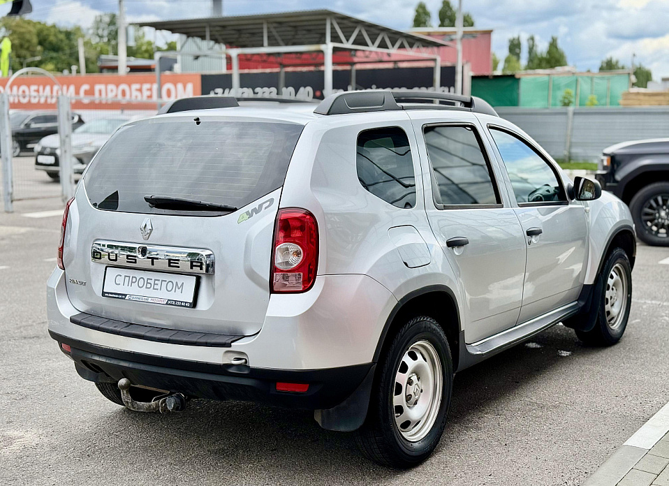 Renault Duster, I 1.6 MT (102 л.с.) 4WD