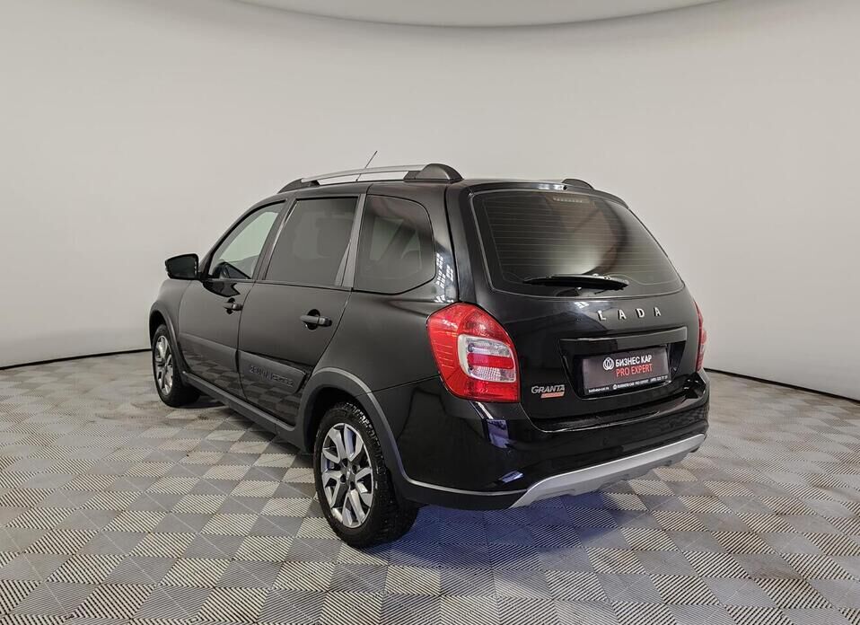 LADA (ВАЗ) Granta, I Рестайлинг Cross 1.6 MT (90 л.с.)