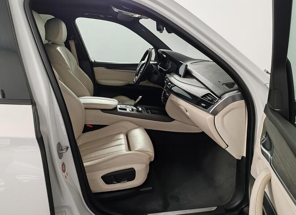 BMW X5, III (F15) 35i 3.0 AT (306 л.с.) 4WD