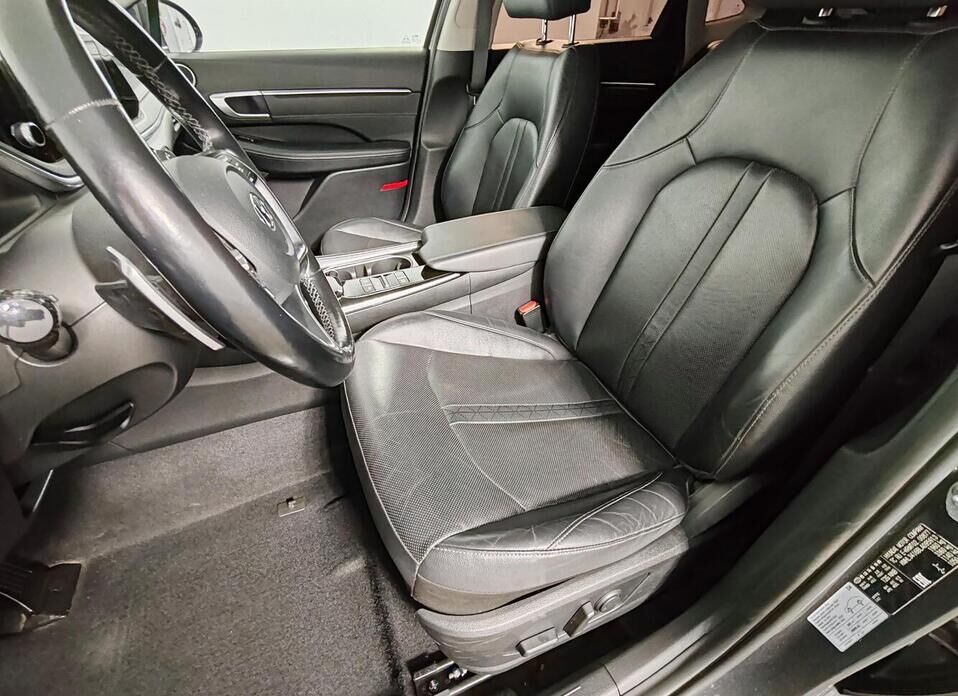 Hyundai Sonata, VIII (DN8) 2.0 AT (150 л.с.)