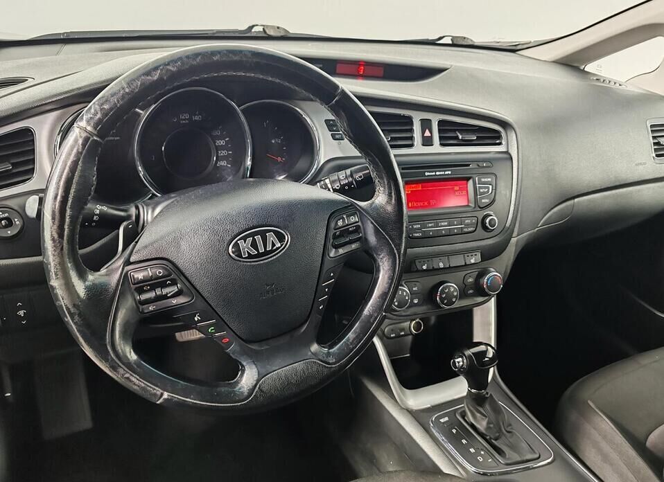 Kia Ceed, II 1.6 AT (129 л.с.)
