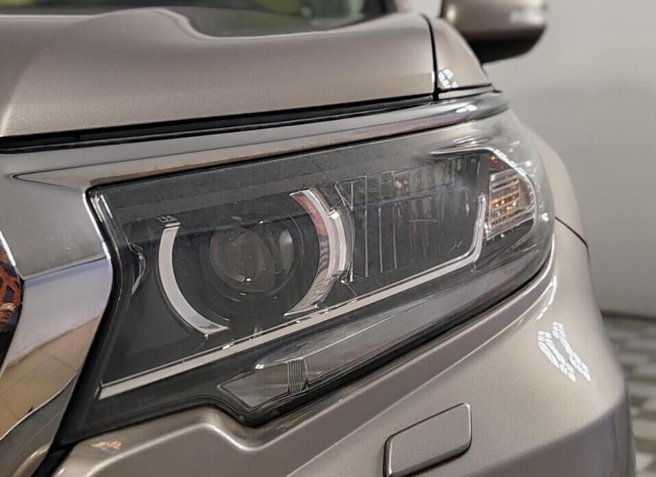 Toyota Land Cruiser Prado, 150 Series Рестайлинг 2 2.8d AT (177 л.с.) 4WD