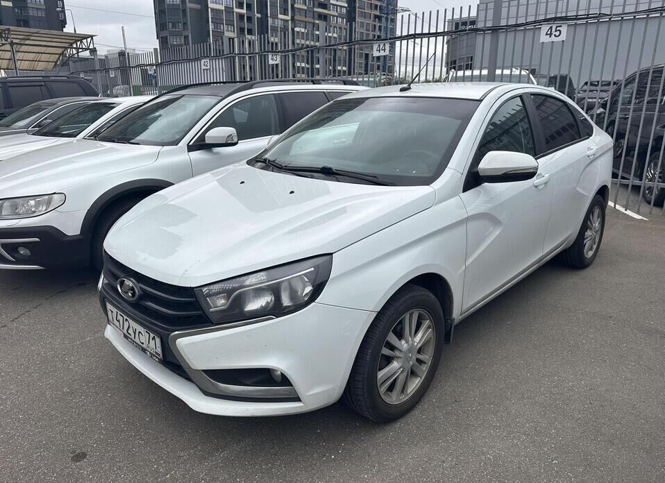 LADA (ВАЗ) Vesta 1.8 MT (122 л.с.)
