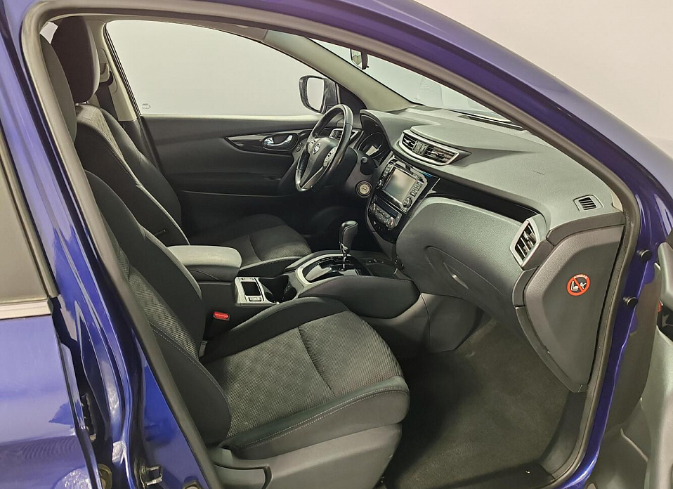 Nissan Qashqai, II Рестайлинг 2.0 CVT (144 л.с.) 4WD
