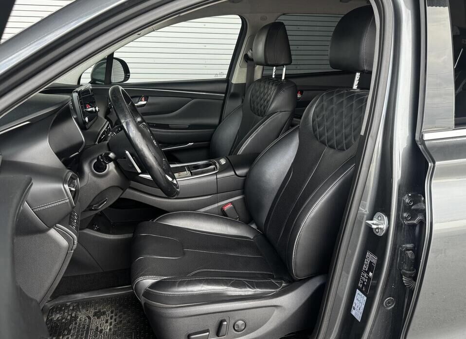 Hyundai Santa Fe, IV Рестайлинг 2.5 AT (180 л.с.) 4WD