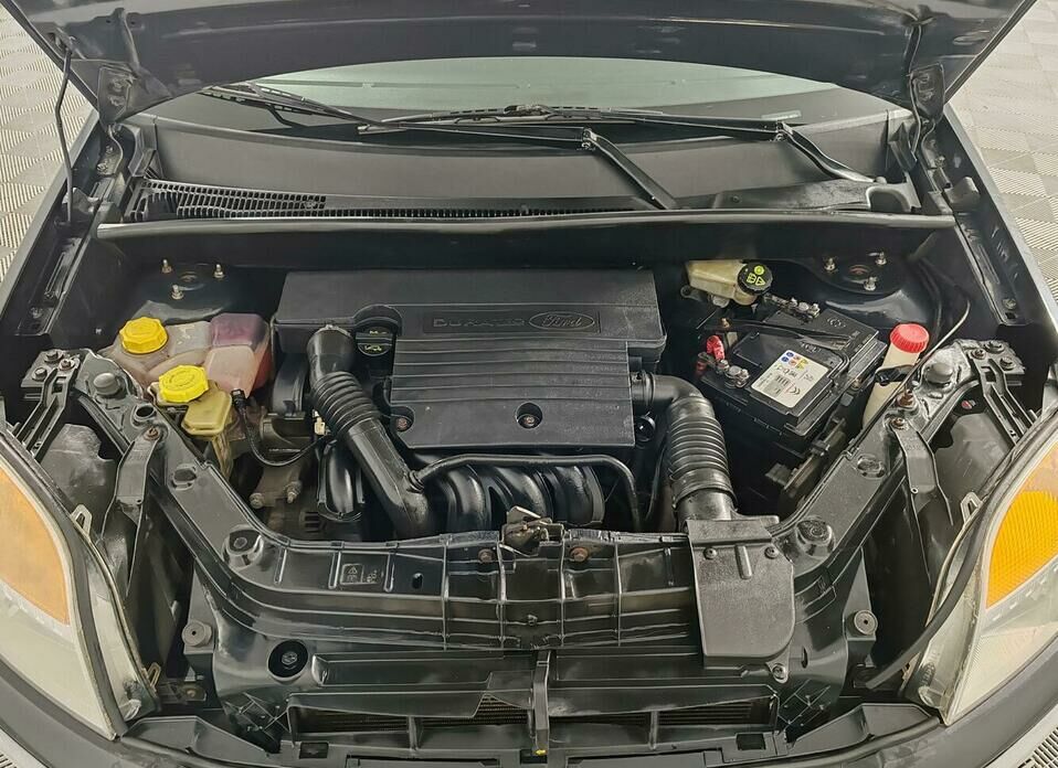 Ford Fusion 1.6 AT (101 л.с.)