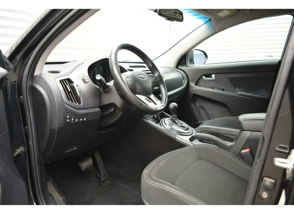 Kia Sportage 2.0 AT (150 л.с.) 4WD