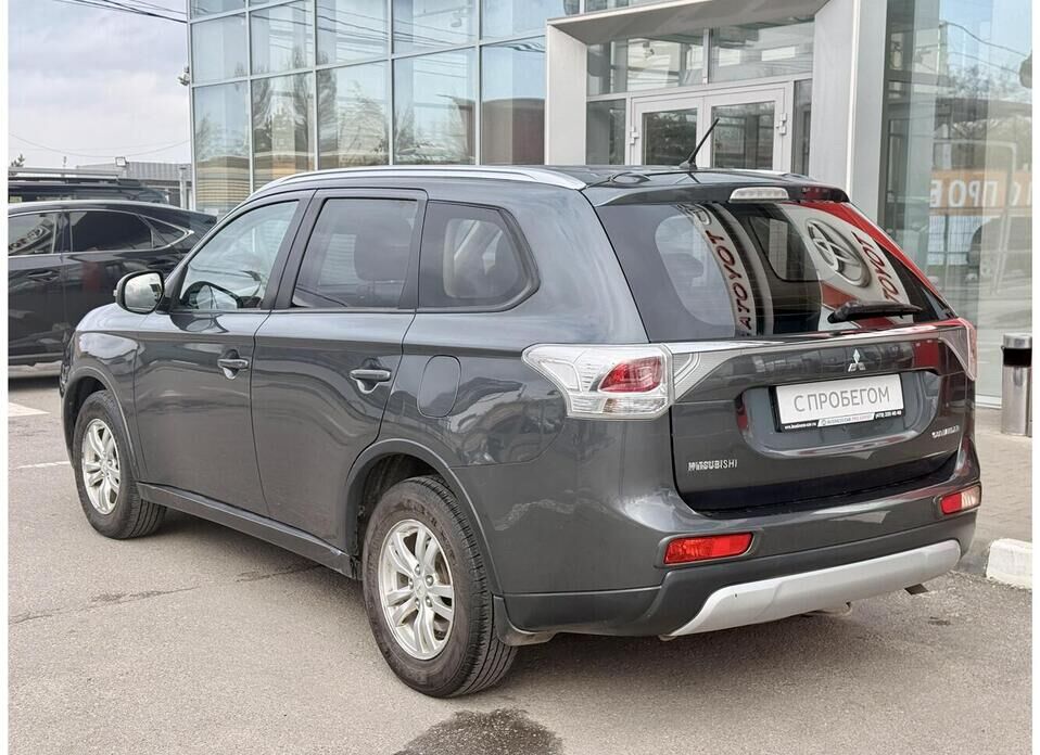 Mitsubishi Outlander, III Рестайлинг 2.0 CVT (146 л.с.) 4WD