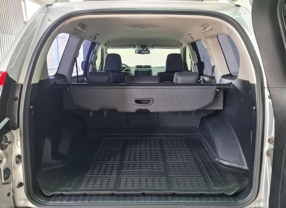 Toyota Land Cruiser Prado, 150 Series Рестайлинг 1 3.0d AT (173 л.с.) 4WD