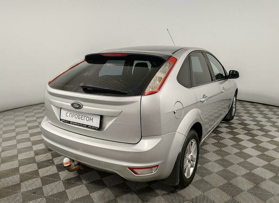 Ford Focus 2.0 AT (145 л.с.)