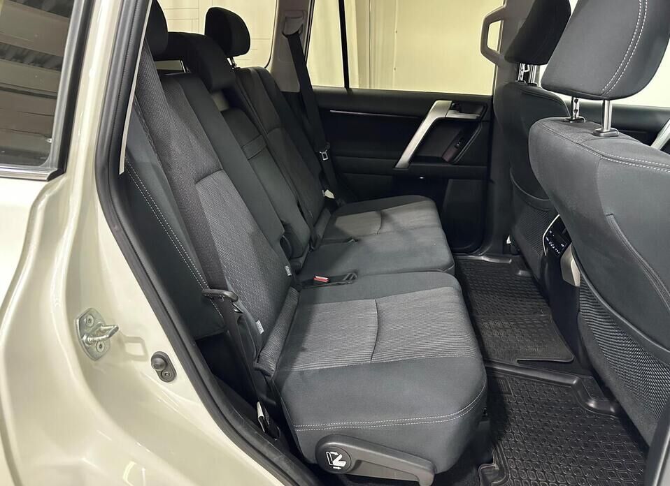Toyota Land Cruiser Prado 4.0 AT (249 л.с.) 4WD