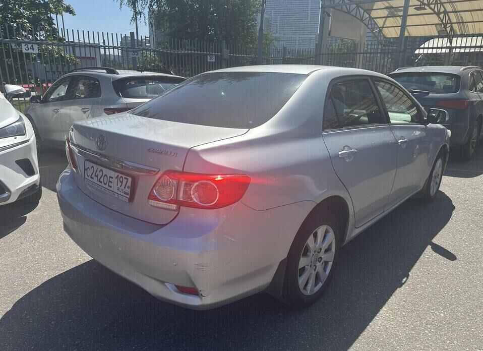 Toyota Corolla 1.6 AT (124 л.с.)