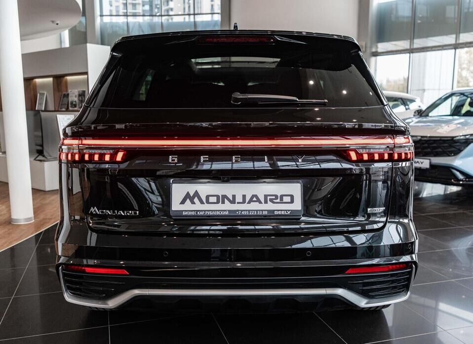 Geely Monjaro 2.0 AT (238 л.с.) 4WD