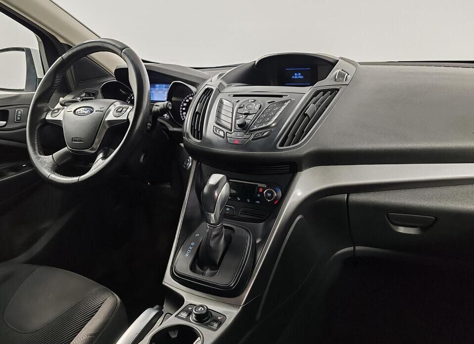 Ford Kuga, II 1.6 AT (150 л.с.) 4WD