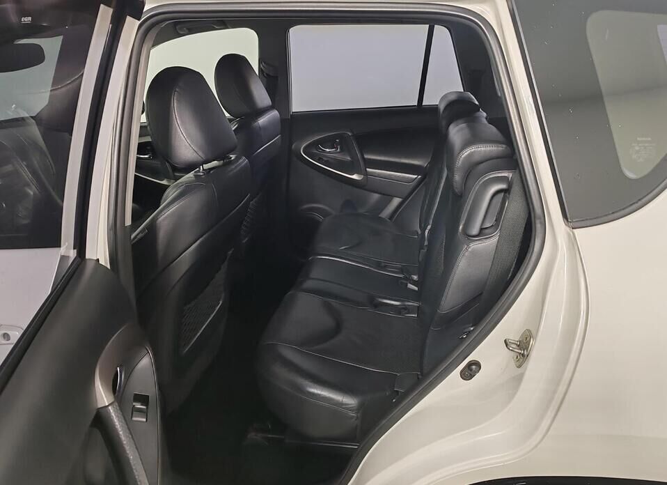 Toyota RAV4, III (XA30) Рестайлинг 2.0 CVT (158 л.с.) 4WD