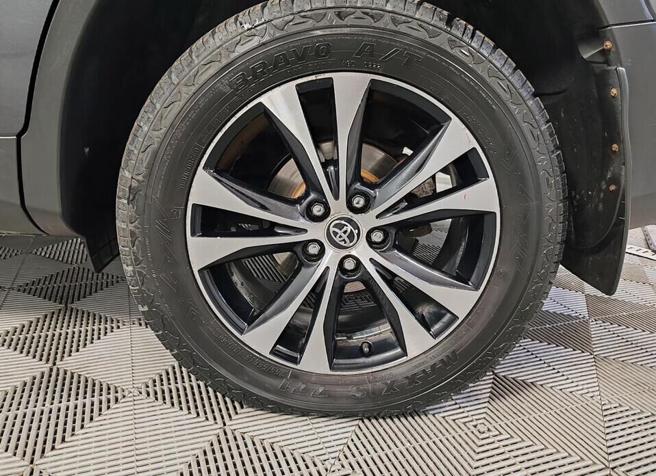 Toyota RAV4, IV (XA40) 2.0 CVT (146 л.с.) 4WD