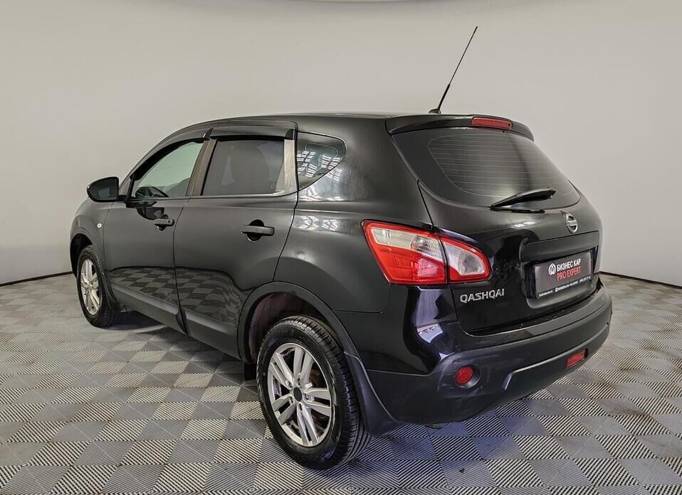 Nissan Qashqai, I Рестайлинг 1.6 CVT (117 л.с.)