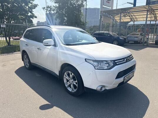 Mitsubishi Outlander, 2013&nbsp;г., 222&nbsp;799&nbsp;км