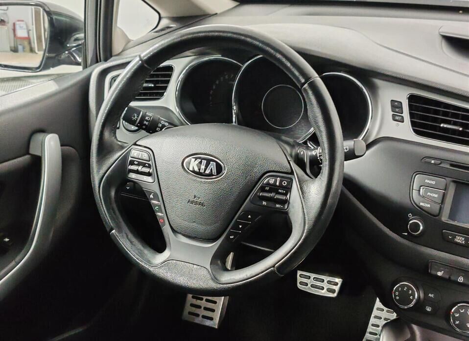 Kia Ceed, II 1.6 AT (129 л.с.)