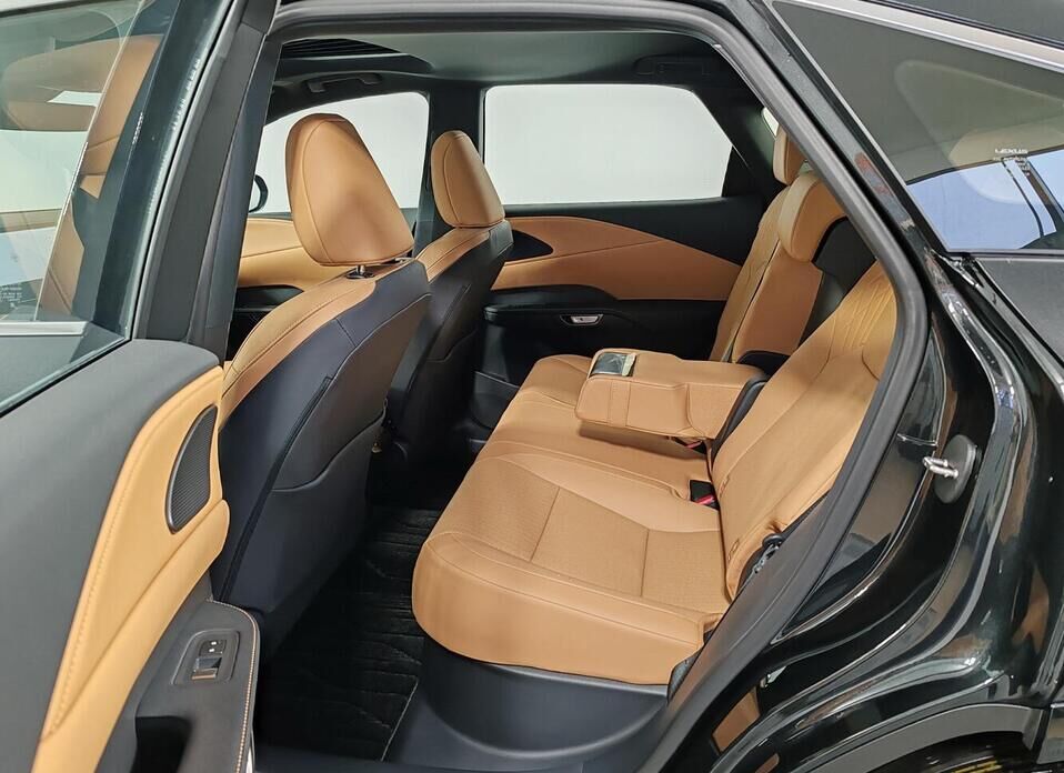 Lexus RX, V 300 2.0 AT (248 л.с.) 4WD