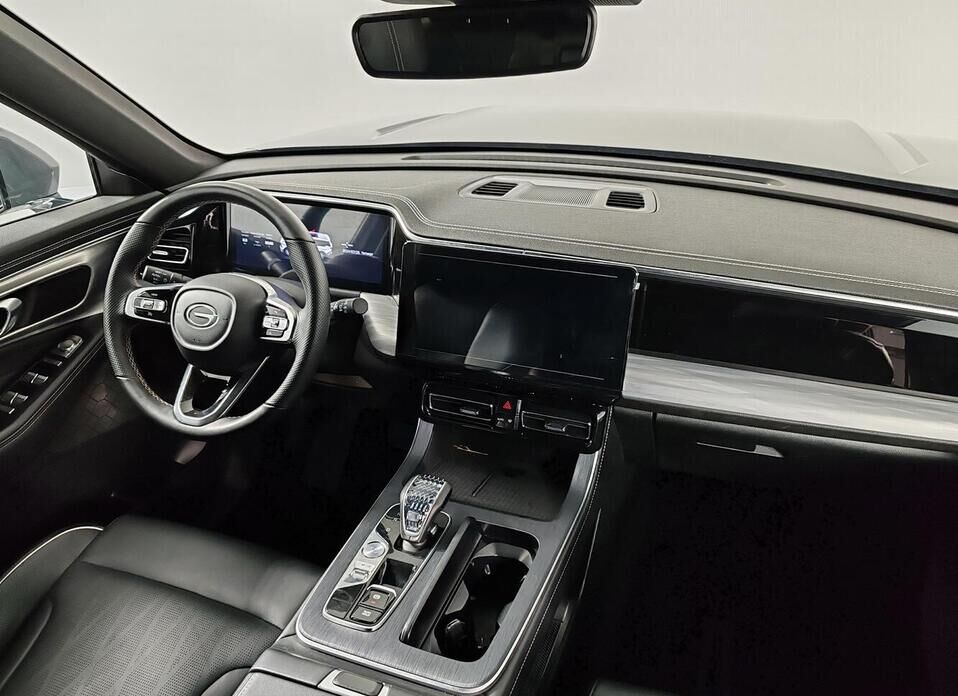 GAC GS8 2.0 AT (252 л.с.)