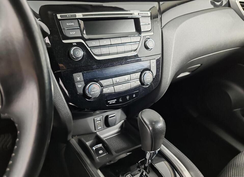 Nissan Qashqai, II 2.0 CVT (144 л.с.) 4WD
