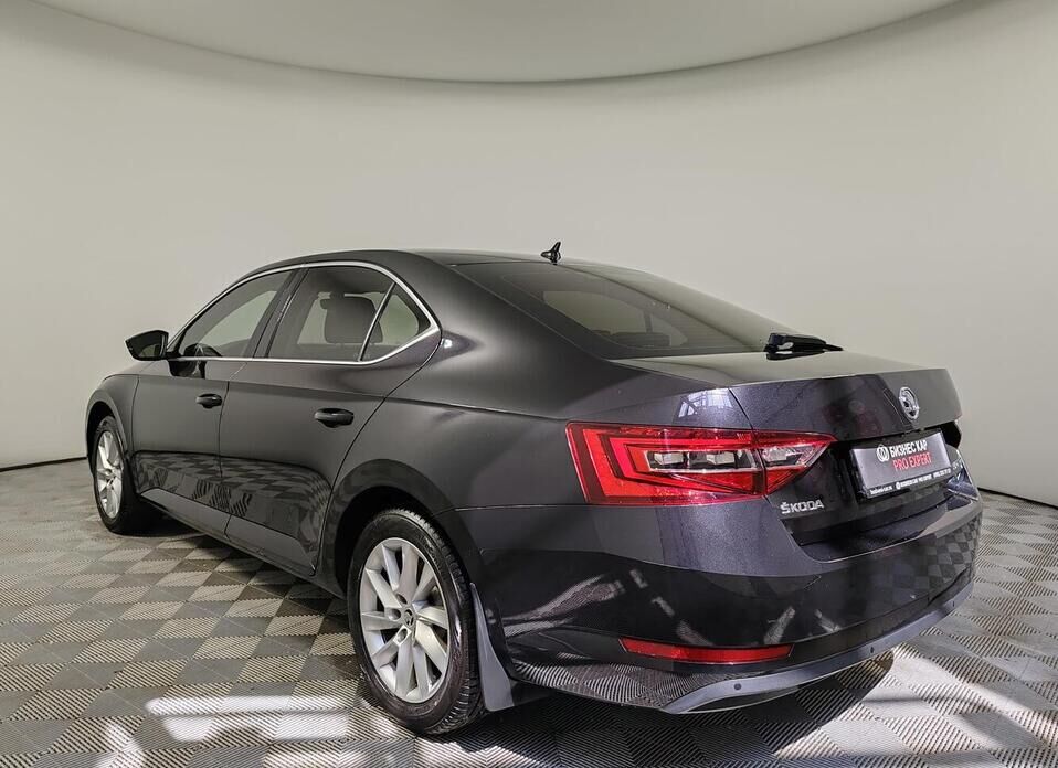 Skoda Superb, III 1.8 AMT (180 л.с.)