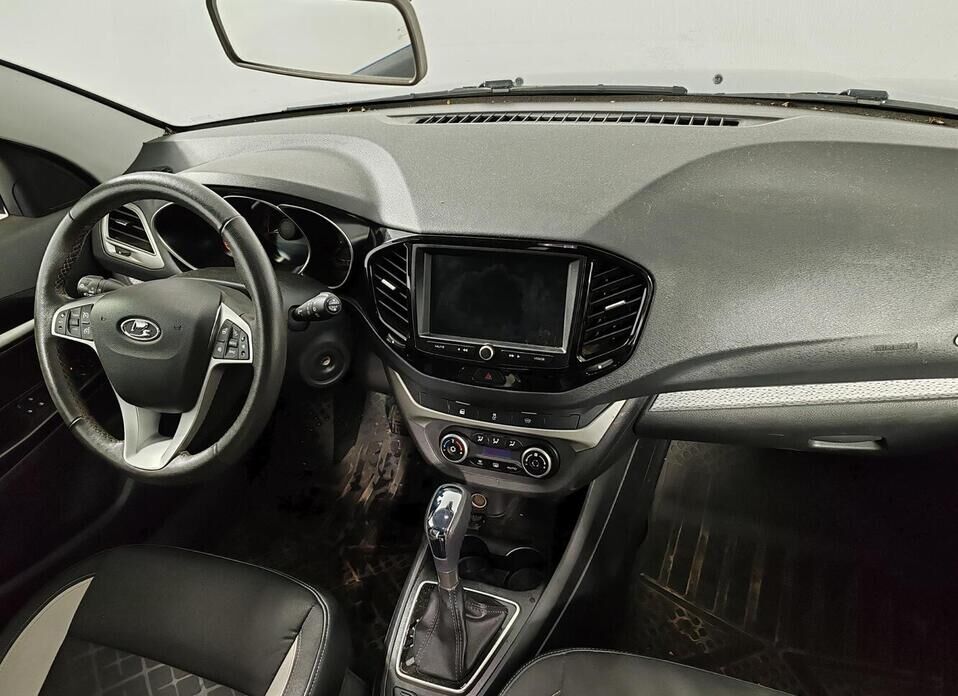 LADA (ВАЗ) Vesta SW Cross 1.6 CVT (113 л.с.)