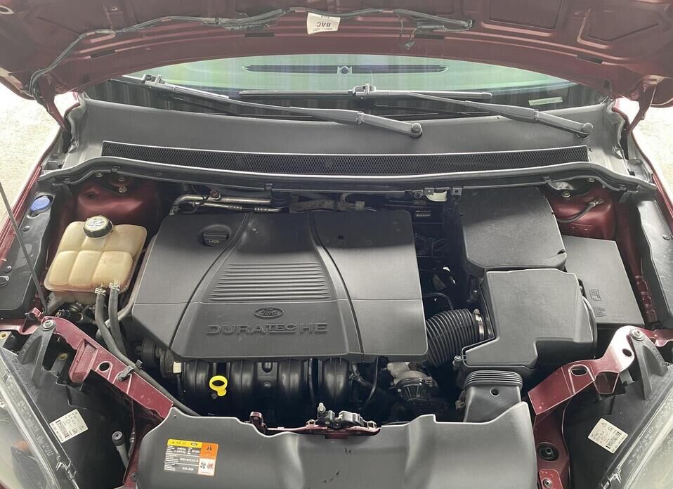 Ford Focus, II Рестайлинг 1.8 MT (125 л.с.)