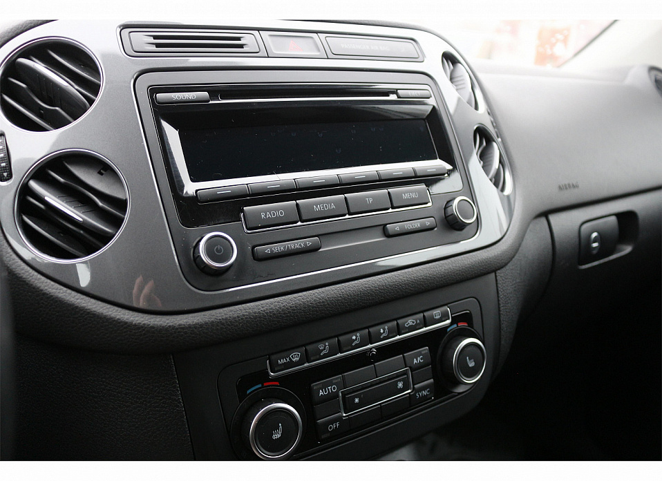 Volkswagen Tiguan, I Рестайлинг 1.4 MT (122 л.с.)