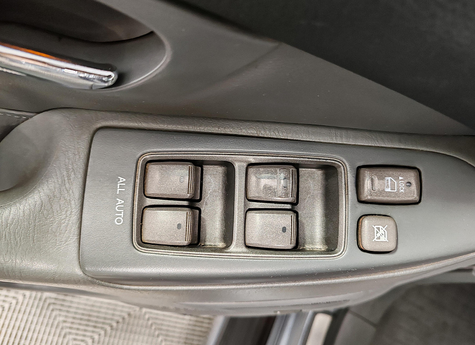 Lexus GX, I 470 4.7 AT (270 л.с.) 4WD